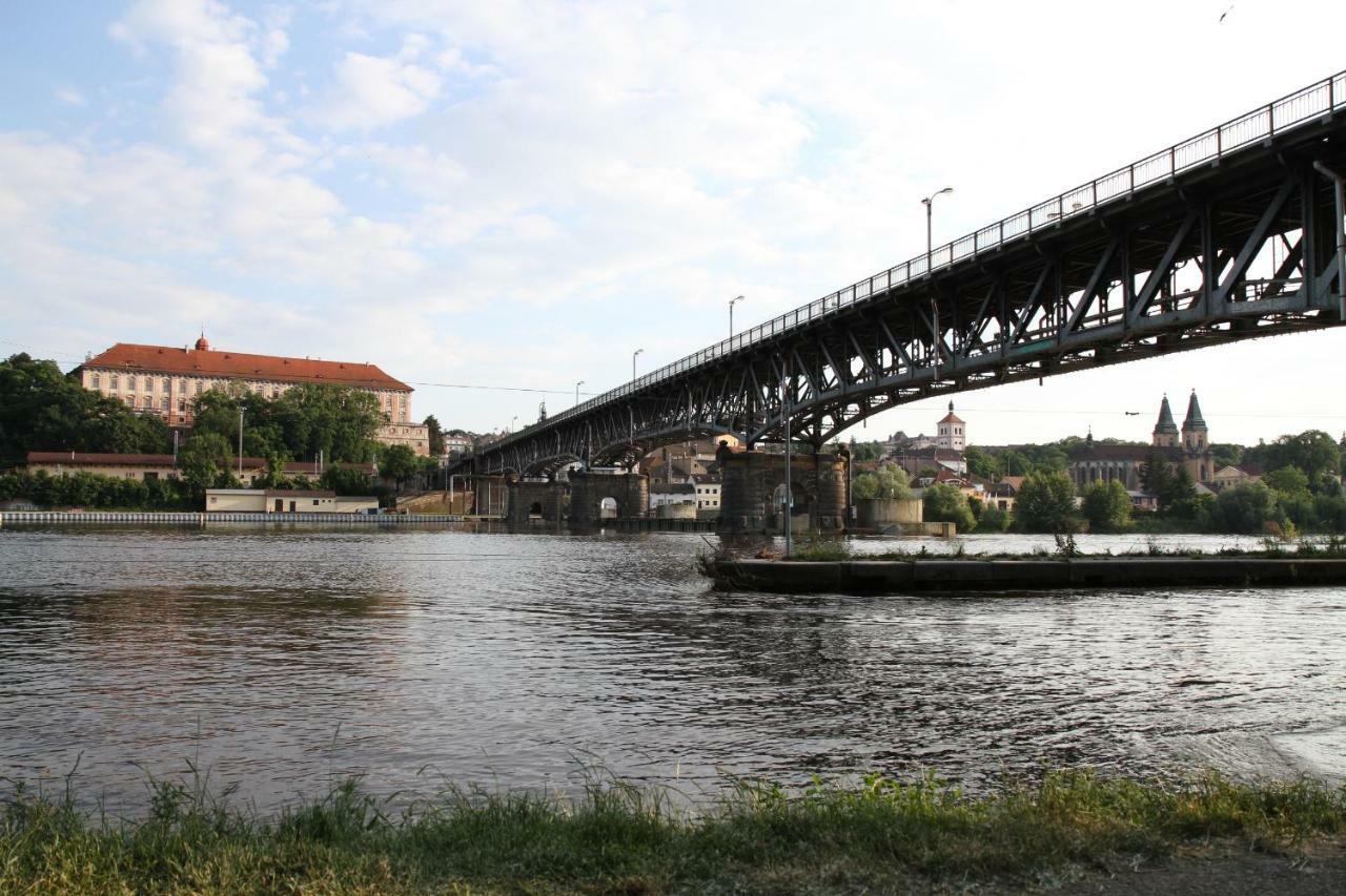 Apartman Pod Rozhlednou Roudnice nad Labem Exterior photo